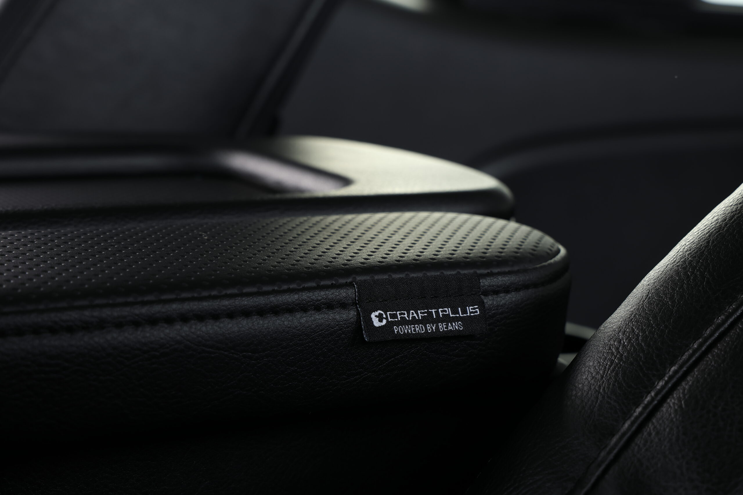 センターコンソール Leather series【キャラバン】 - 画像 (6)