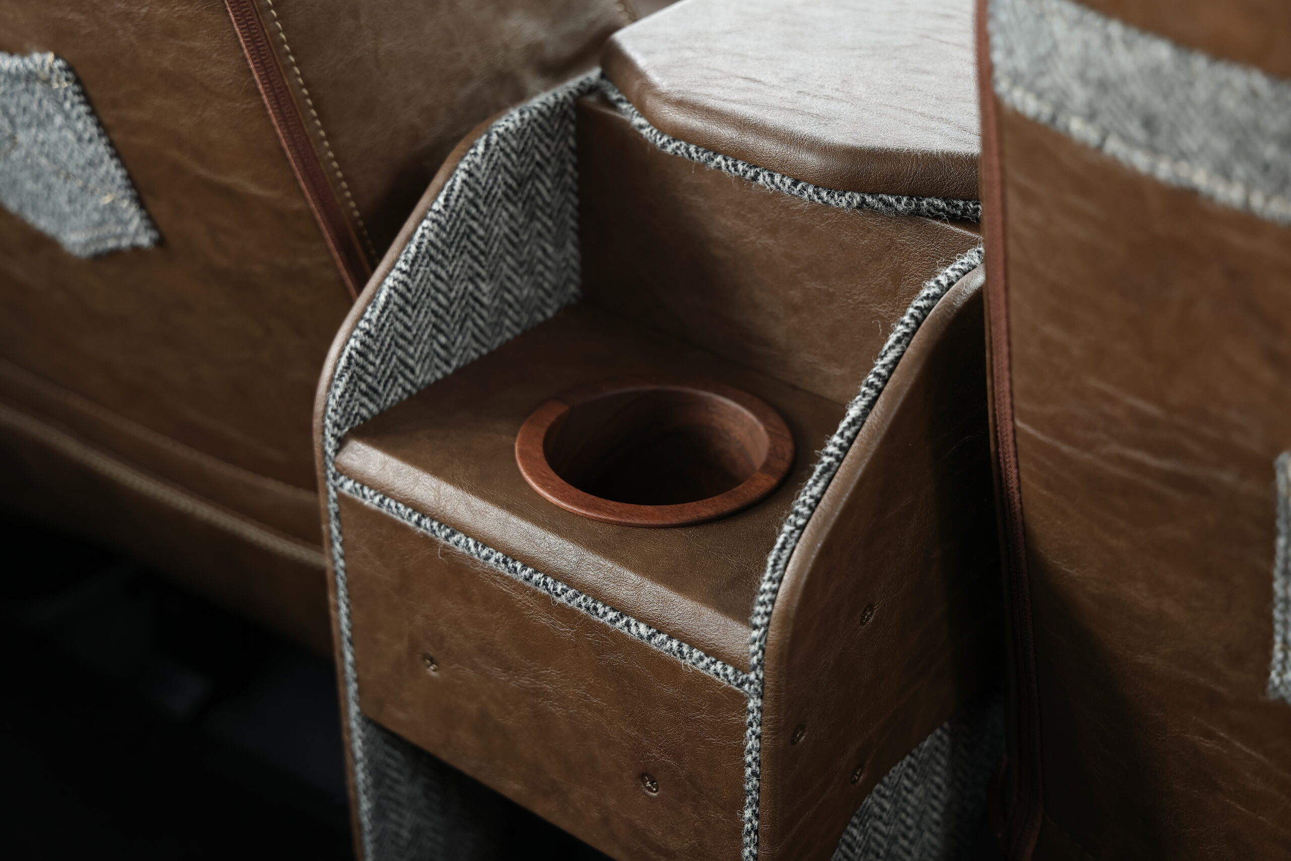 センターコンソール【ランクル70】 - 画像 (10)